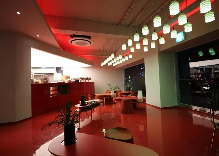 Bobo Hongdae Hotel 4*
