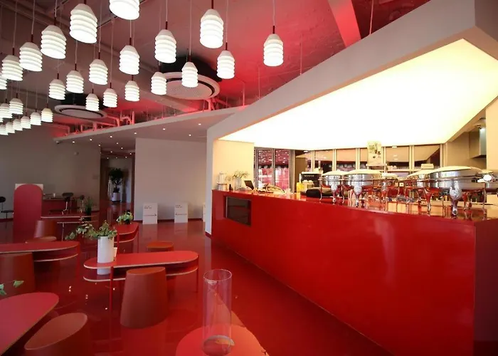 Bobo Hongdae 4*