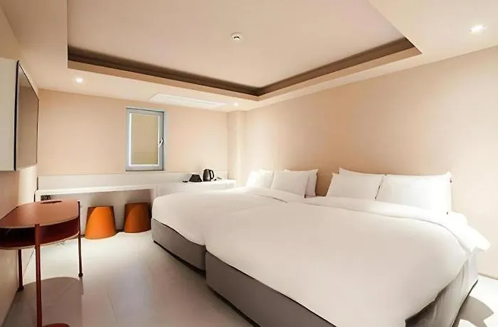 Bobo Hongdae Hotel